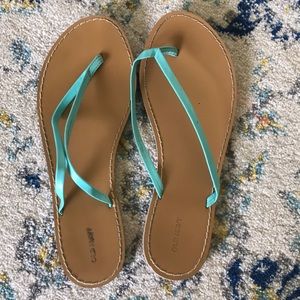 Old navy sandal flip flops